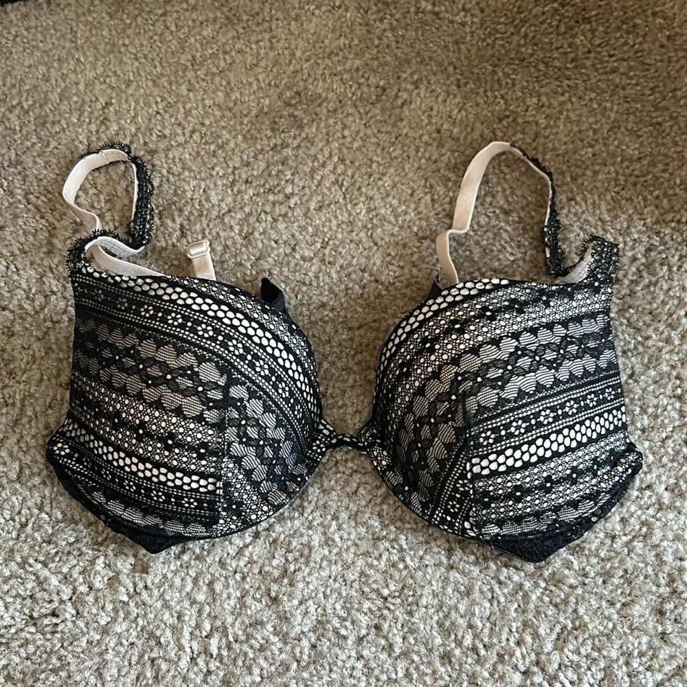 Victoria’s Secret Push-Up Bra